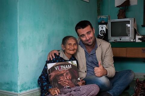  «La plus belle vieille femme du monde» à Hôi An ảnh 2
