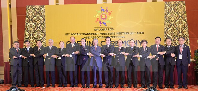 Transports : ASEAN, Chine et Japon renforcent leur coopération ảnh 1 Transports : ASEAN, Chine et Japon renforcent leur coopération ảnh 1