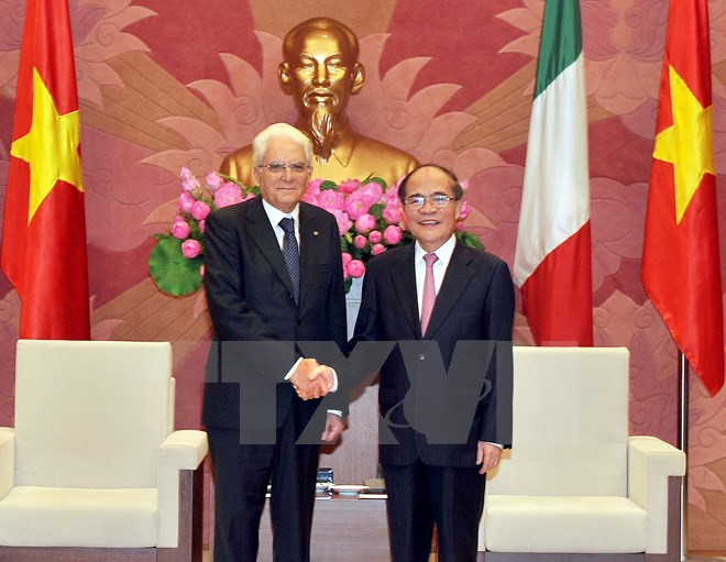 Les dirigeants vietnamiens reçoivent le président italien ảnh 3 Les dirigeants vietnamiens reçoivent le président italien ảnh 3