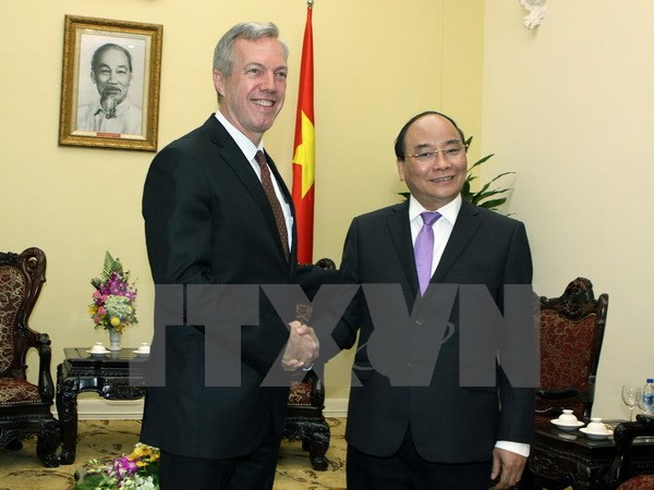 Le vice-PM Nguyen Xuan Phuc reçoit des ambassadeurs ảnh 1 Le vice-PM Nguyen Xuan Phuc reçoit des ambassadeurs ảnh 1