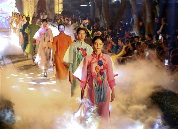 Lancement de la campagne du désign de l’ao dai ảnh 1 Lancement de la campagne du désign de l’ao dai ảnh 1