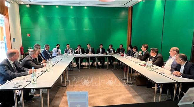 Le Vietnam au 8e Dialogue de Berlin sur la transition énergétique ảnh 1 Le Vietnam au 8e Dialogue de Berlin sur la transition énergétique ảnh 1