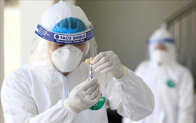 Hanoï prépare un plan de réponse médicale au pic de l'épidémie de Covid-19 ảnh 1 Hanoï prépare un plan de réponse médicale au pic de l'épidémie de Covid-19 ảnh 1