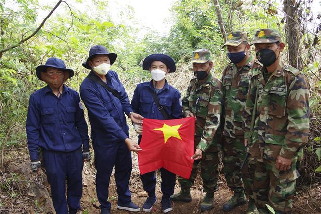 S’efforcer de retrouver les osssements des soldats volontaires tombés au Cambodge ảnh 2 S’efforcer de retrouver les osssements des soldats volontaires tombés au Cambodge ảnh 2