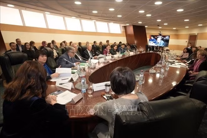 Concours de traduction de langue vietnamienne en Russie ảnh 1