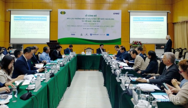Publication du rapport annuel sur les investissements étrangers au Vietnam en 2022 ảnh 2