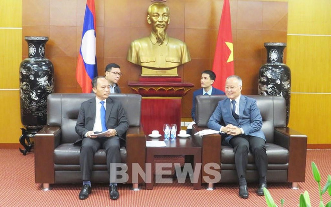 Le Vietnam échange avec le Laos ses expériences face aux difficultés économiques ảnh 1 Le Vietnam échange avec le Laos ses expériences face aux difficultés économiques ảnh 1