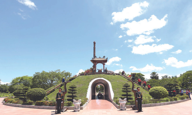 Coopération touristique entre Saigontourist et Quang Tri ảnh 2 Coopération touristique entre Saigontourist et Quang Tri ảnh 2