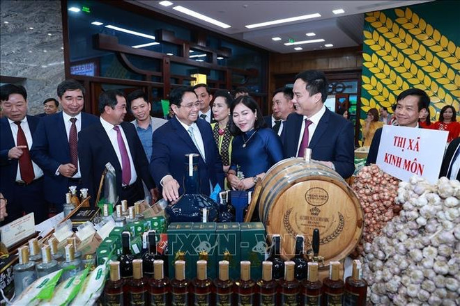 Activités du Premier ministre Pham Minh Chinh à Hai Duong ảnh 3 Activités du Premier ministre Pham Minh Chinh à Hai Duong ảnh 3