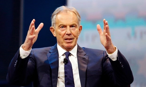 Le ministre des Affaires étrangères reçoit l’ancien PM britannique Tony Blair ảnh 1 Le ministre des Affaires étrangères reçoit l’ancien PM britannique Tony Blair ảnh 1