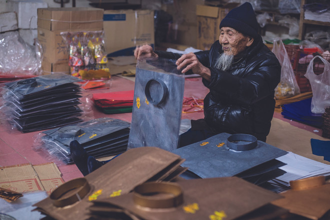 Papiers votifs vietnamiens, plus qu’un rite séculaire ảnh 3