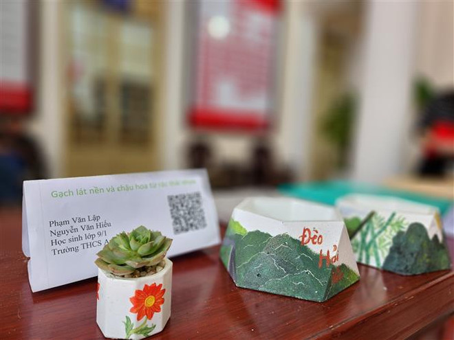 Huê lance un concours d’initiatives pour réduire ses déchets plastiques ảnh 2 Huê lance un concours d’initiatives pour réduire ses déchets plastiques ảnh 2