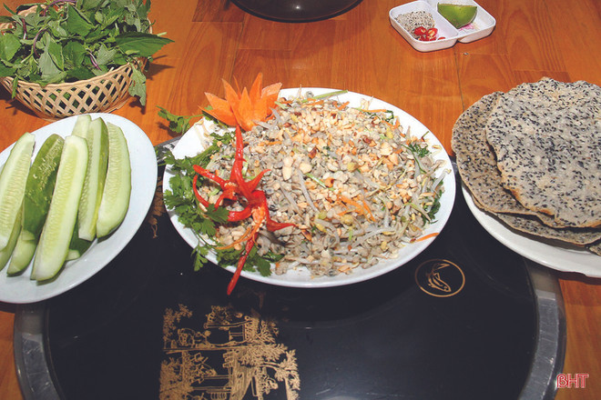 À Hà Tinh, les récolteurs d’orbicules sortent de leur coquille ảnh 3 À Hà Tinh, les récolteurs d’orbicules sortent de leur coquille ảnh 3