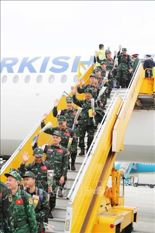 Séisme en Turquie: l'équipe de secourisme de l’Armée vietnamienne termine sa mission ảnh 2 Séisme en Turquie: l'équipe de secourisme de l’Armée vietnamienne termine sa mission ảnh 2