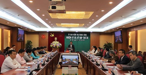 La Commission du contrôle du Comité central du Parti tient sa 30e réunion ảnh 1