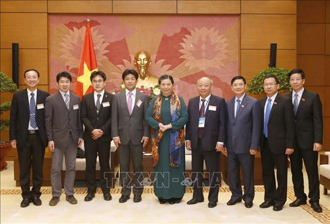 La vice-présidente de l’AN Tong Thi Phong reçoit des experts japonais de la santé ảnh 1 La vice-présidente de l’AN Tong Thi Phong reçoit des experts japonais de la santé ảnh 1