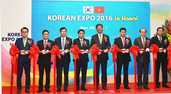 Exposition « Korea Expo 2016 » à Hanoi ảnh 1