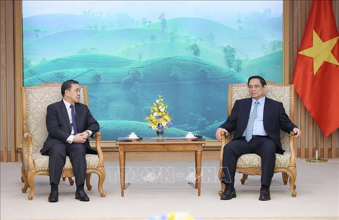 Le Premier ministre reçoit l’ambassadeur du Laos ảnh 1 Le Premier ministre reçoit l’ambassadeur du Laos ảnh 1