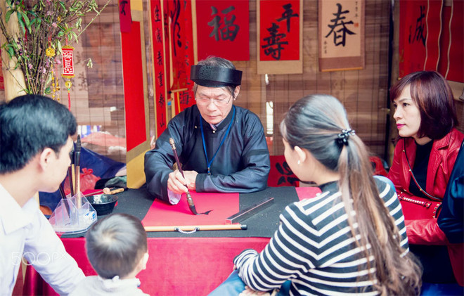 Le Festival printanier de la calligraphie de Hanoï revient après deux ans d'interruption ảnh 1 Le Festival printanier de la calligraphie de Hanoï revient après deux ans d'interruption ảnh 1