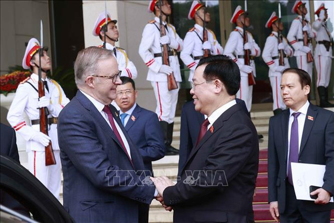 Entrevue entre le président de l'AN du Vietnam et le Premier ministre australien ảnh 1 Entrevue entre le président de l'AN du Vietnam et le Premier ministre australien ảnh 1