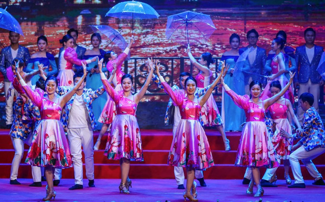 Lancement de la Semaine de la danse du Vietnam 2023 ảnh 1 Lancement de la Semaine de la danse du Vietnam 2023 ảnh 1