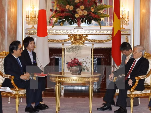 Le leader du PCV rencontre des personnalités japonaises ảnh 1