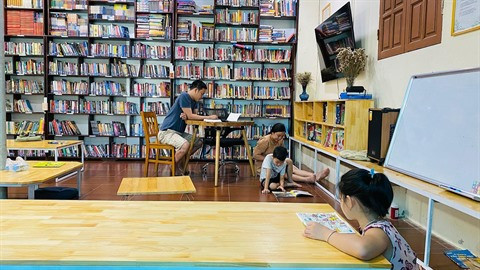 Des bibliothèques gratuites pour encourager la lecture ảnh 1 Des bibliothèques gratuites pour encourager la lecture ảnh 1