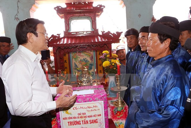 Le chef de l'Etat se rend à Quang Ngai ảnh 1 Le chef de l'Etat se rend à Quang Ngai ảnh 1