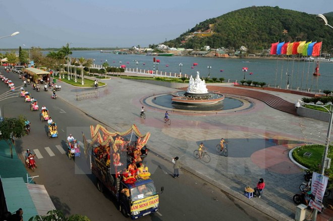Lancement de l'Année nationale du tourisme 2016 à Kien Giang ảnh 1 Lancement de l'Année nationale du tourisme 2016 à Kien Giang ảnh 1