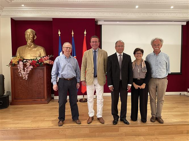 L'ambassadeur du Vietnam en France apprécie les contributions de la Fédération Santé France-Viet Nam ảnh 1 L'ambassadeur du Vietnam en France apprécie les contributions de la Fédération Santé France-Viet Nam ảnh 1