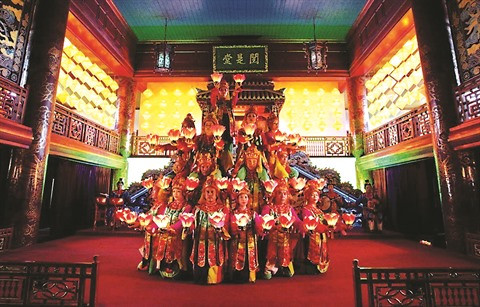 La politique culturelle vietnamienne se veut fédératrice et ambitieuse ảnh 2