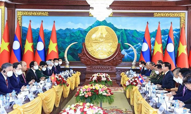 Le président vietnamien s’entretient avec son homologue lao à Vientiane ảnh 1 Le président vietnamien s’entretient avec son homologue lao à Vientiane ảnh 1