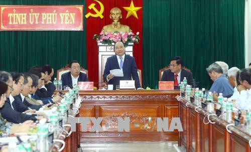 Le Premier ministre Nguyen Xuan Phuc à Binh Dinh et Phu Yen ảnh 2 Le Premier ministre Nguyen Xuan Phuc à Binh Dinh et Phu Yen ảnh 2