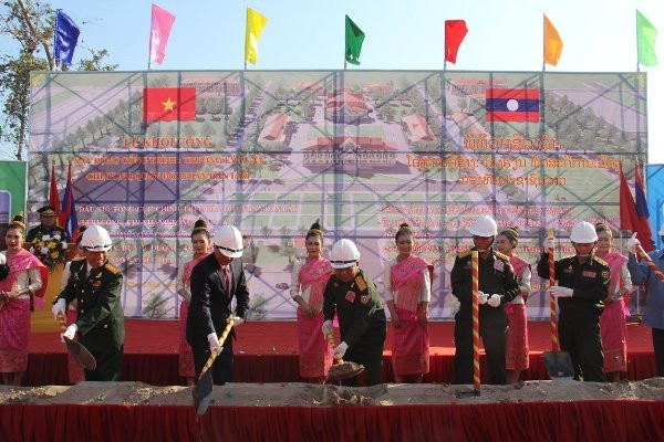 Le Vietnam aide l’armée laotienne à construire une école de théorie politique ảnh 1 Le Vietnam aide l’armée laotienne à construire une école de théorie politique ảnh 1