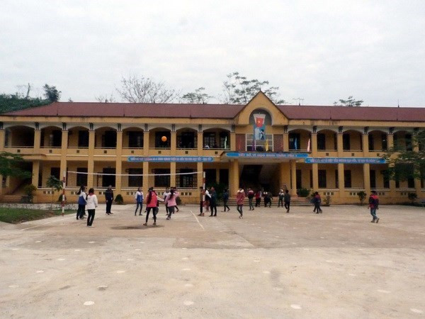 Plus de 1,8 milliard de dongs pour soutenir les enfants montagnards à Tuyen Quang ảnh 1