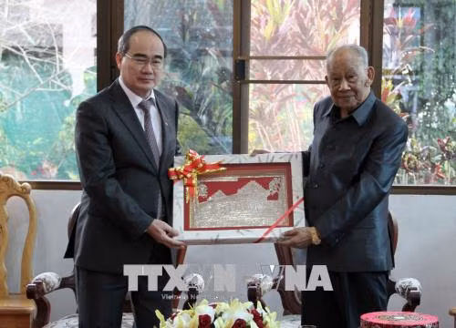 Cultiver et préserver l’amitié Vietnam-Laos ảnh 1