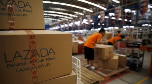 Alibaba verse 2 milliards de dollars supplémentaires dans Lazada ảnh 1