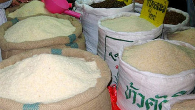 La Thaïlande prévoit une forte baisse des exportations de riz en 2018 ảnh 1 La Thaïlande prévoit une forte baisse des exportations de riz en 2018 ảnh 1