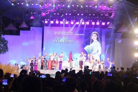 Clôture de la 5e édition du Festival de l’áo dài de Ho Chi Minh-Ville ảnh 2 Clôture de la 5e édition du Festival de l’áo dài de Ho Chi Minh-Ville ảnh 2