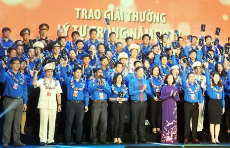 Le prix Ly Tu Trong 2018 attribué à 87 jeunes exemplaires ảnh 1 Le prix Ly Tu Trong 2018 attribué à 87 jeunes exemplaires ảnh 1