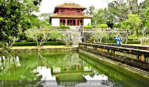 Gestion et utilisation durable de l’ensemble des mausolées royaux de la dynastie des Nguyen ảnh 1