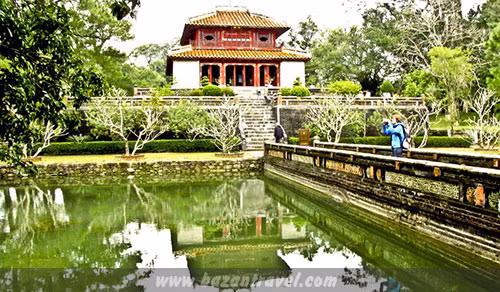 Gestion et utilisation durable de l’ensemble des mausolées royaux de la dynastie des Nguyen ảnh 1