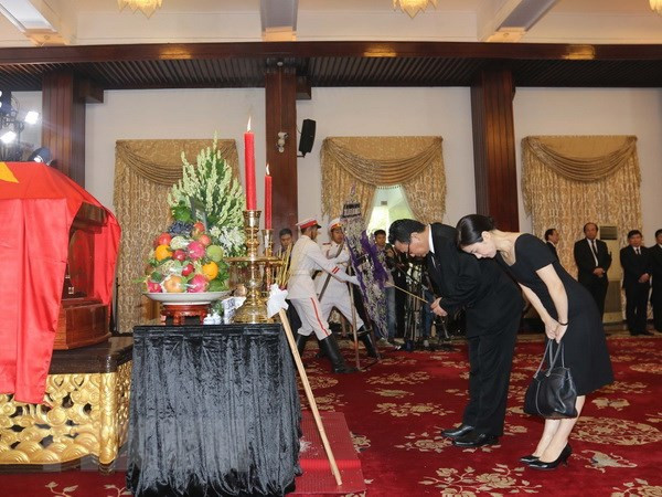 Hommage à l'ancien PM Phan Van Khai dans plusieurs pays ảnh 2 Hommage à l'ancien PM Phan Van Khai dans plusieurs pays ảnh 2