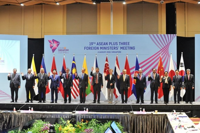 Le vice-PM Pham Binh Minh participe à des réunions liées à l'AMM-51 ảnh 1 Le vice-PM Pham Binh Minh participe à des réunions liées à l'AMM-51 ảnh 1