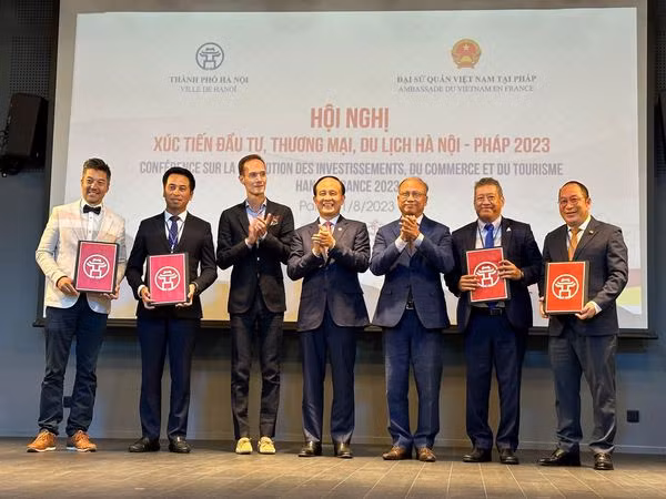 Hanoi renforce la coopération avec Ile-de-France ảnh 2