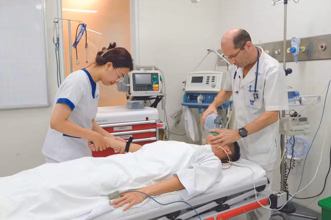 La médecine d’urgence, le cœur des activités de l’HFH ảnh 1