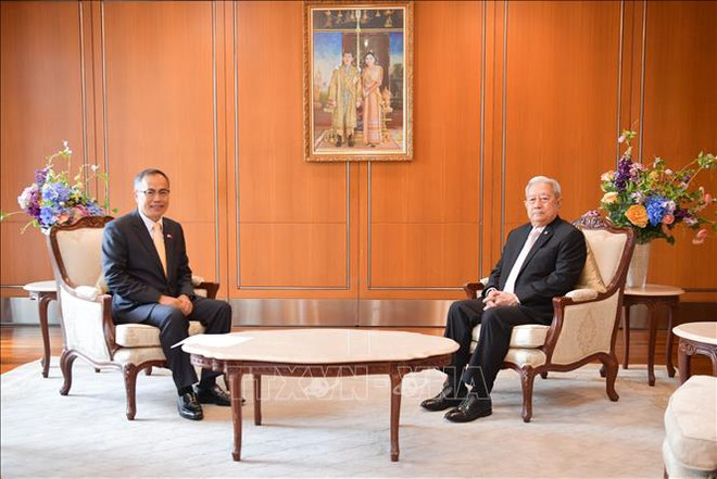 Le président du Conseil privé thaïlandais soutient l'amitié avec le Vietnam ảnh 1 Le président du Conseil privé thaïlandais soutient l'amitié avec le Vietnam ảnh 1