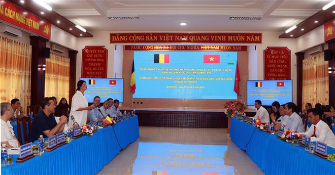 La présidente du Sénat belge se rend à Quang Tri ảnh 1 La présidente du Sénat belge se rend à Quang Tri ảnh 1