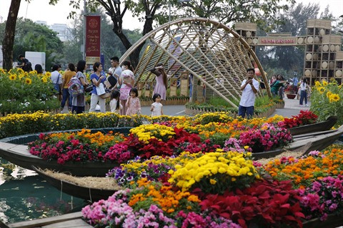 Ode à l’amour du printemps des rivières à la foire aux fleurs de Phú My Hung ảnh 3 Ode à l’amour du printemps des rivières à la foire aux fleurs de Phú My Hung ảnh 3