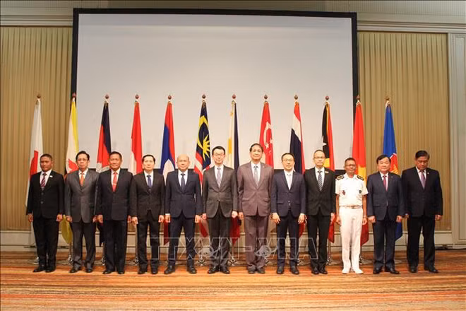 Le Vietnam propose des pistes de coopération de défense ASEAN-Japon ảnh 1